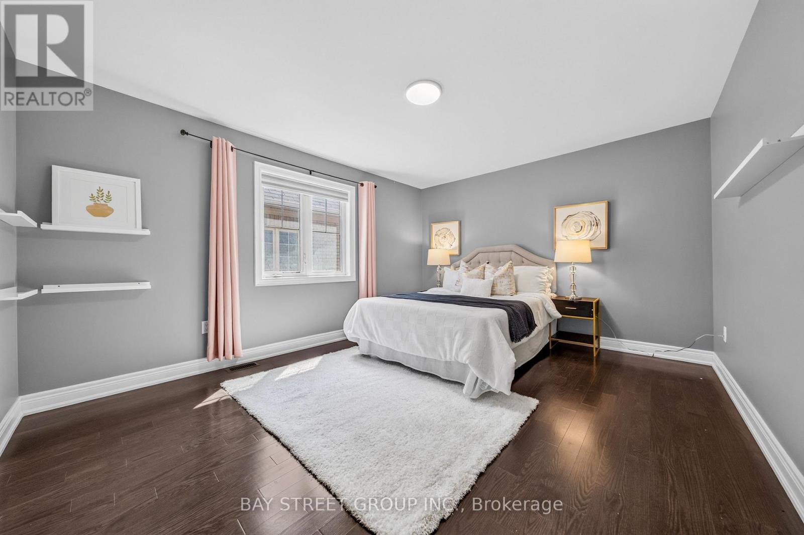 31 WOODGATE PINES DRIVE - Image 32
