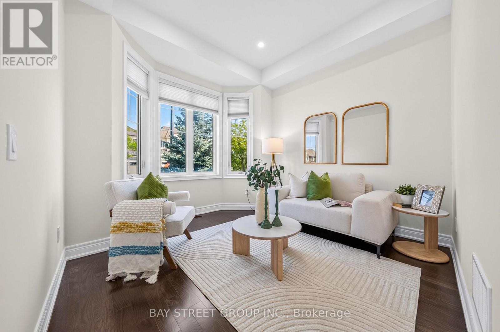 31 WOODGATE PINES DRIVE - Image 6