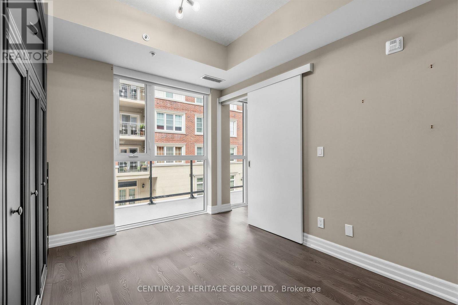 #212 50 ANN STREET - 21