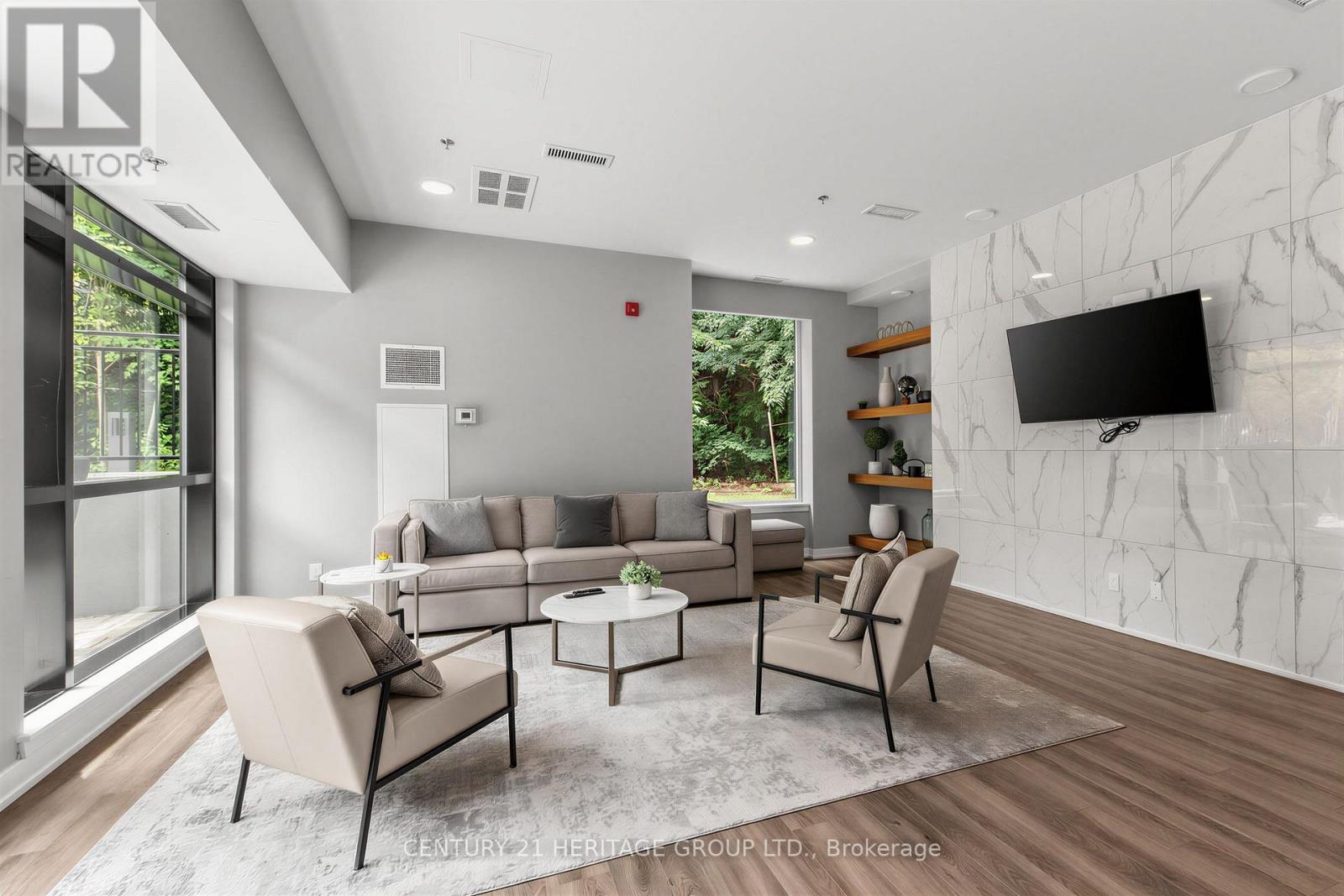 #212 50 ANN STREET - Image 4