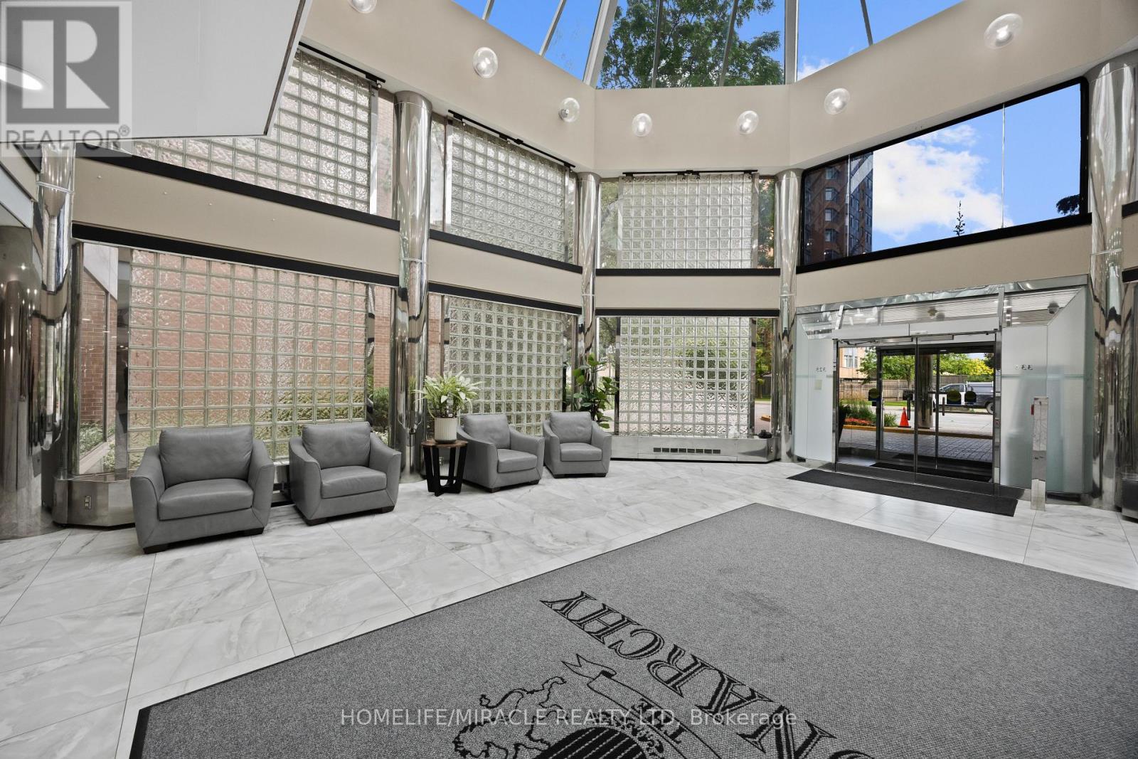 #406 325 WEBB DRIVE - 3