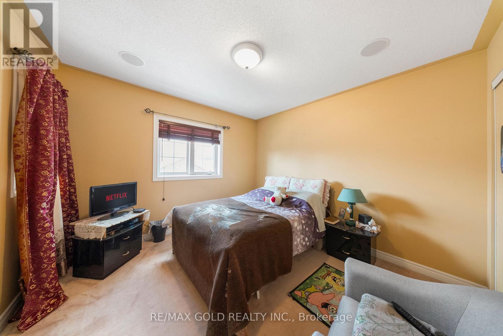 18 SUNDRIDGE STREET - 19