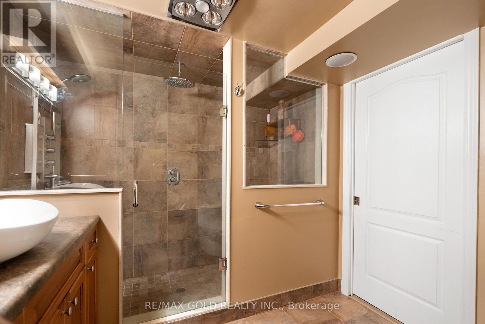 18 SUNDRIDGE STREET - Image 32
