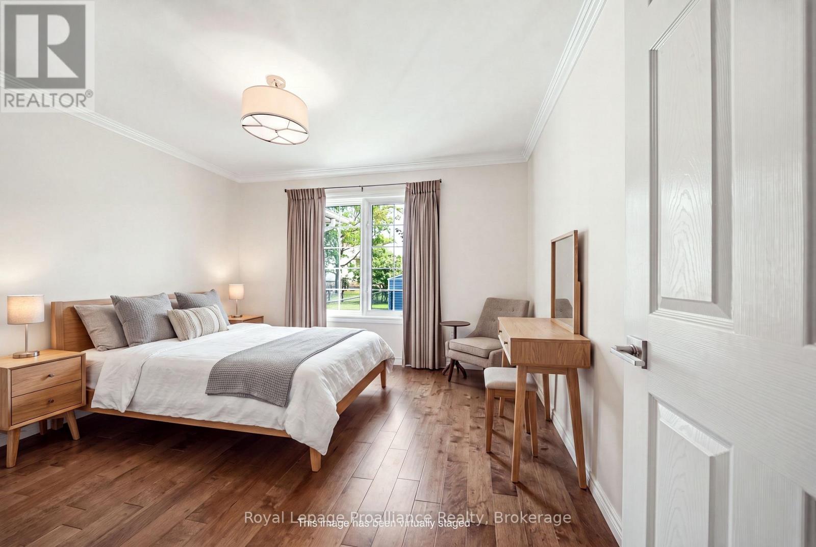 17 ALDER COURT - 19