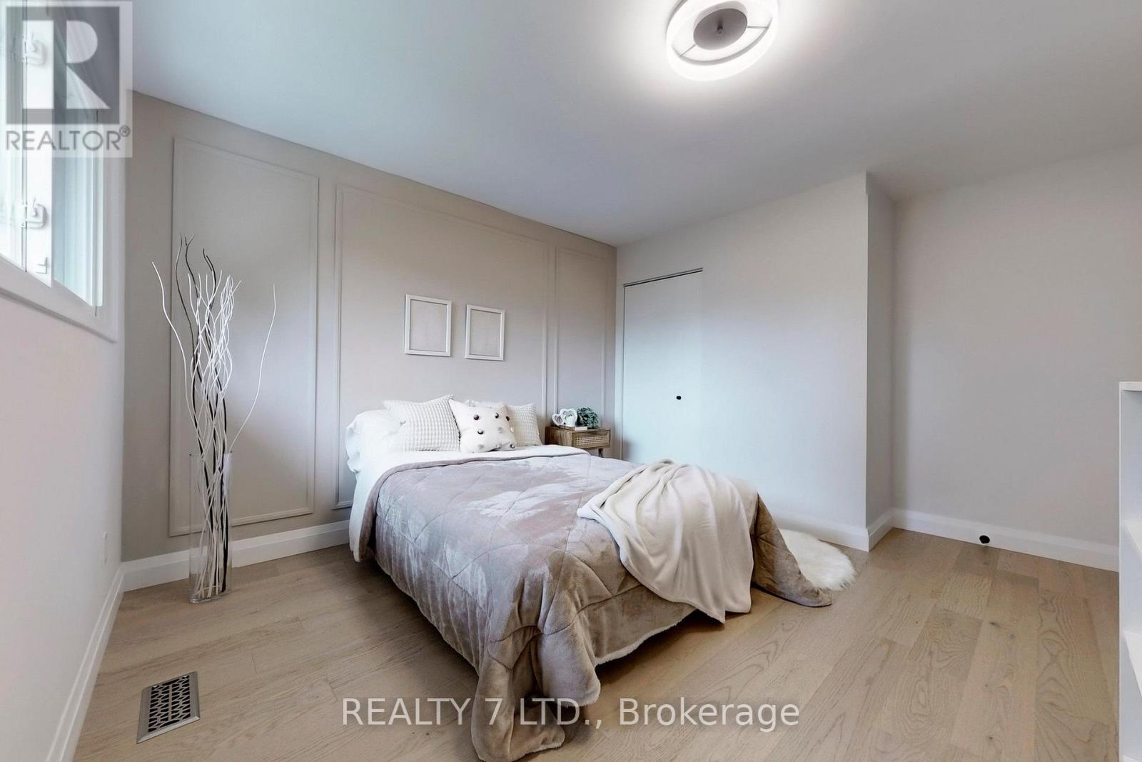 776 GARTH STREET - Image 17
