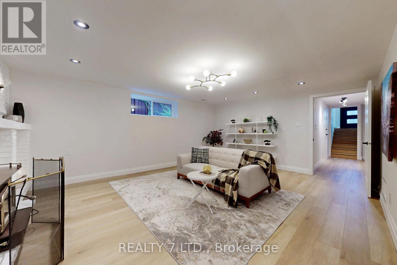 776 GARTH STREET - Image 26