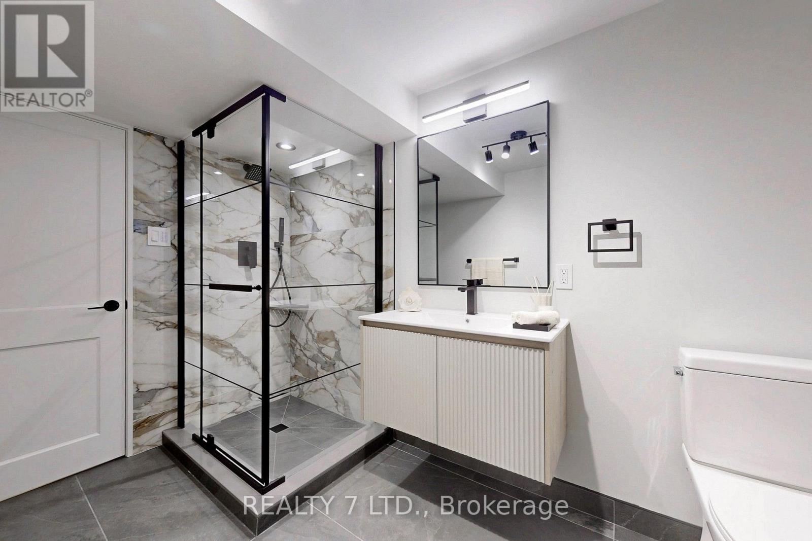 776 GARTH STREET - Image 35