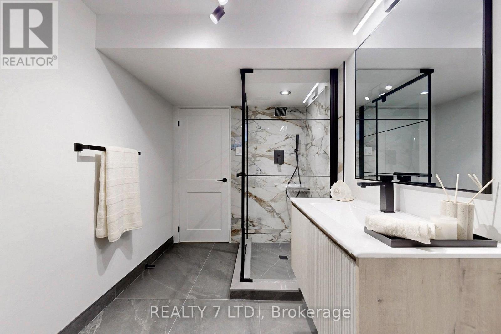 776 GARTH STREET - Image 36