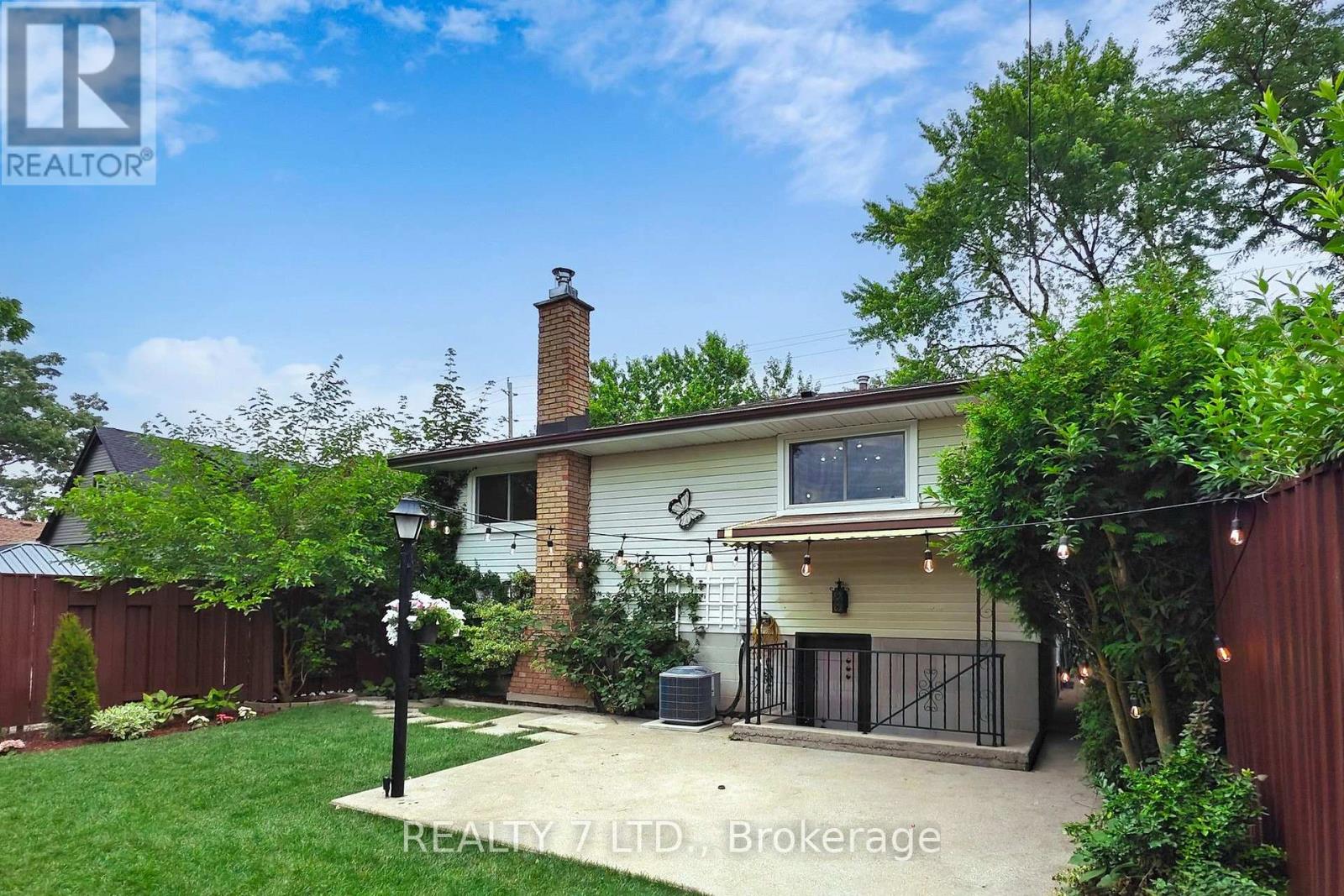 776 GARTH STREET - Image 42