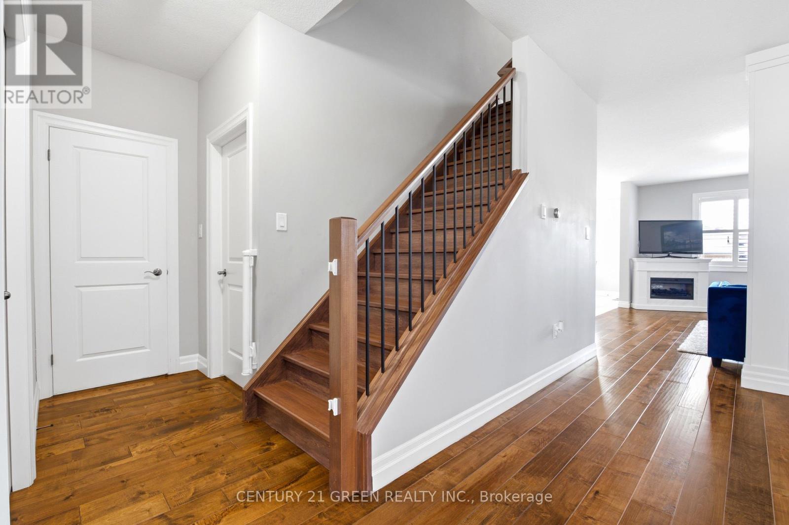 2824 DOYLE DRIVE - Image 22