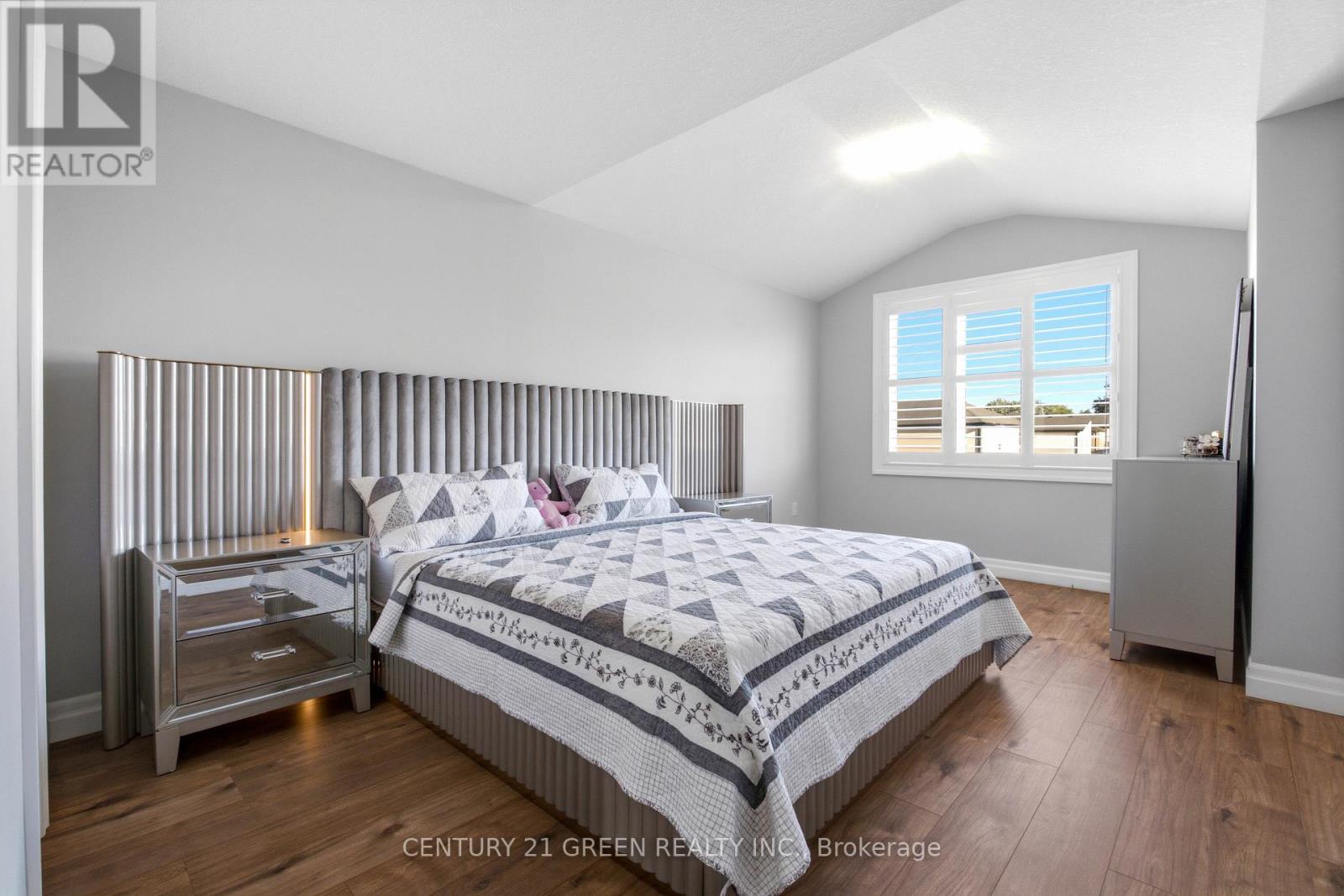 2824 DOYLE DRIVE - Image 25