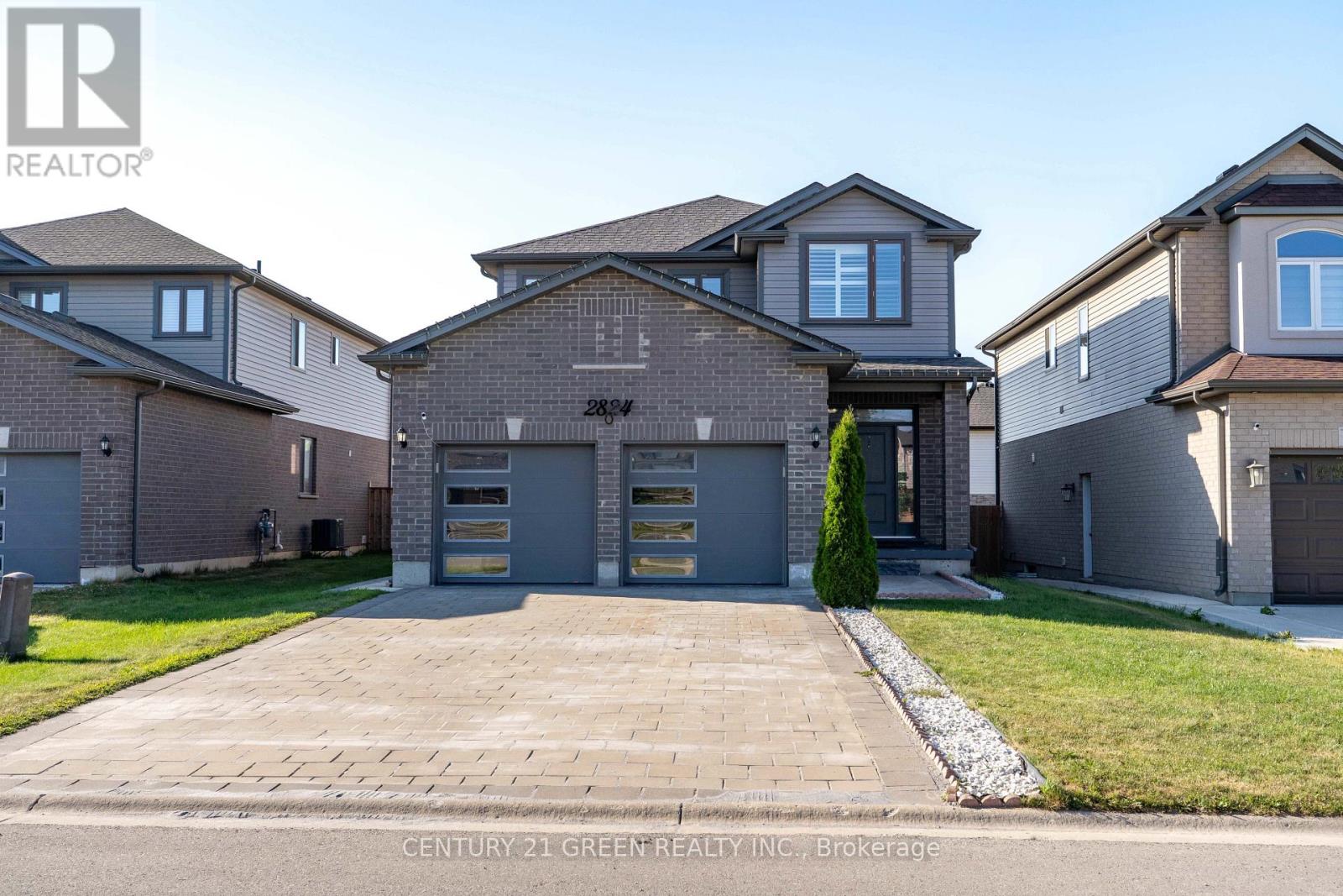 2824 DOYLE DRIVE - 6