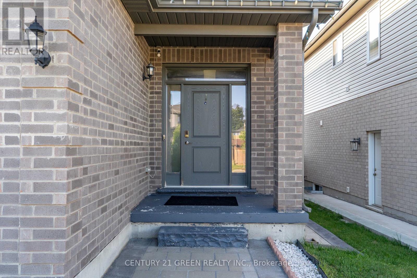 2824 DOYLE DRIVE - Image 7