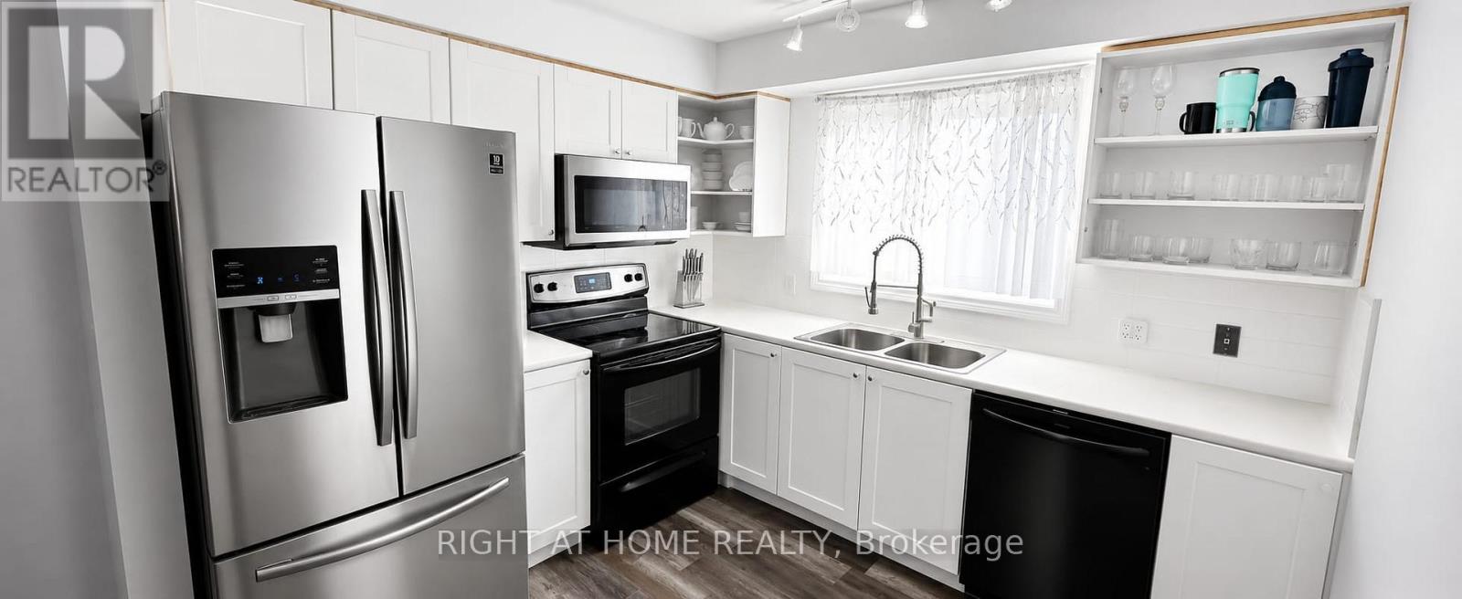#32 589 BEECHWOOD DRIVE N - Image 5