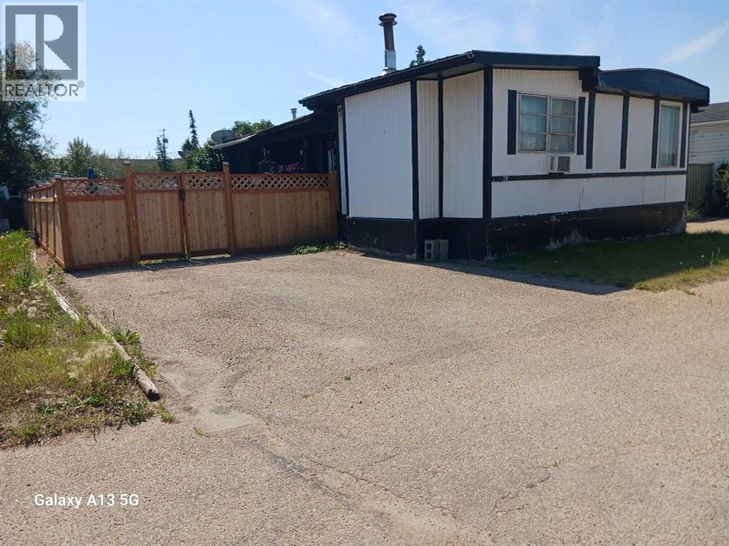 85 Gasoline Alley East, Rural Red Deer County