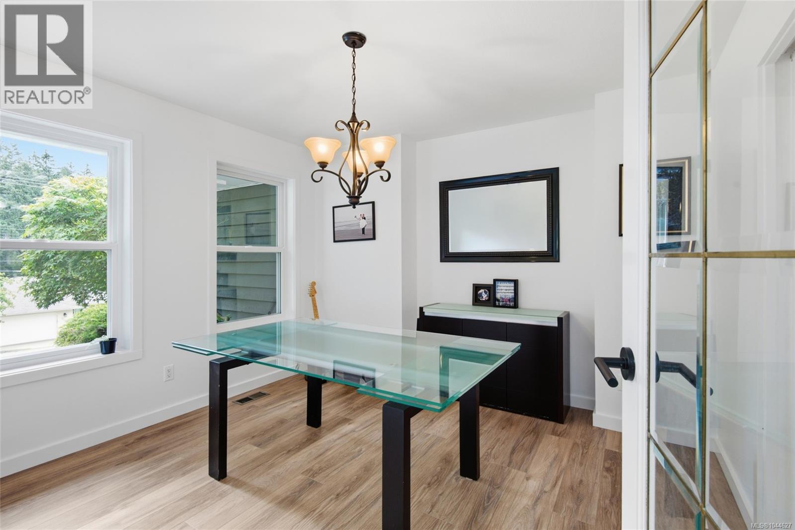 2151 11th Ave - 7