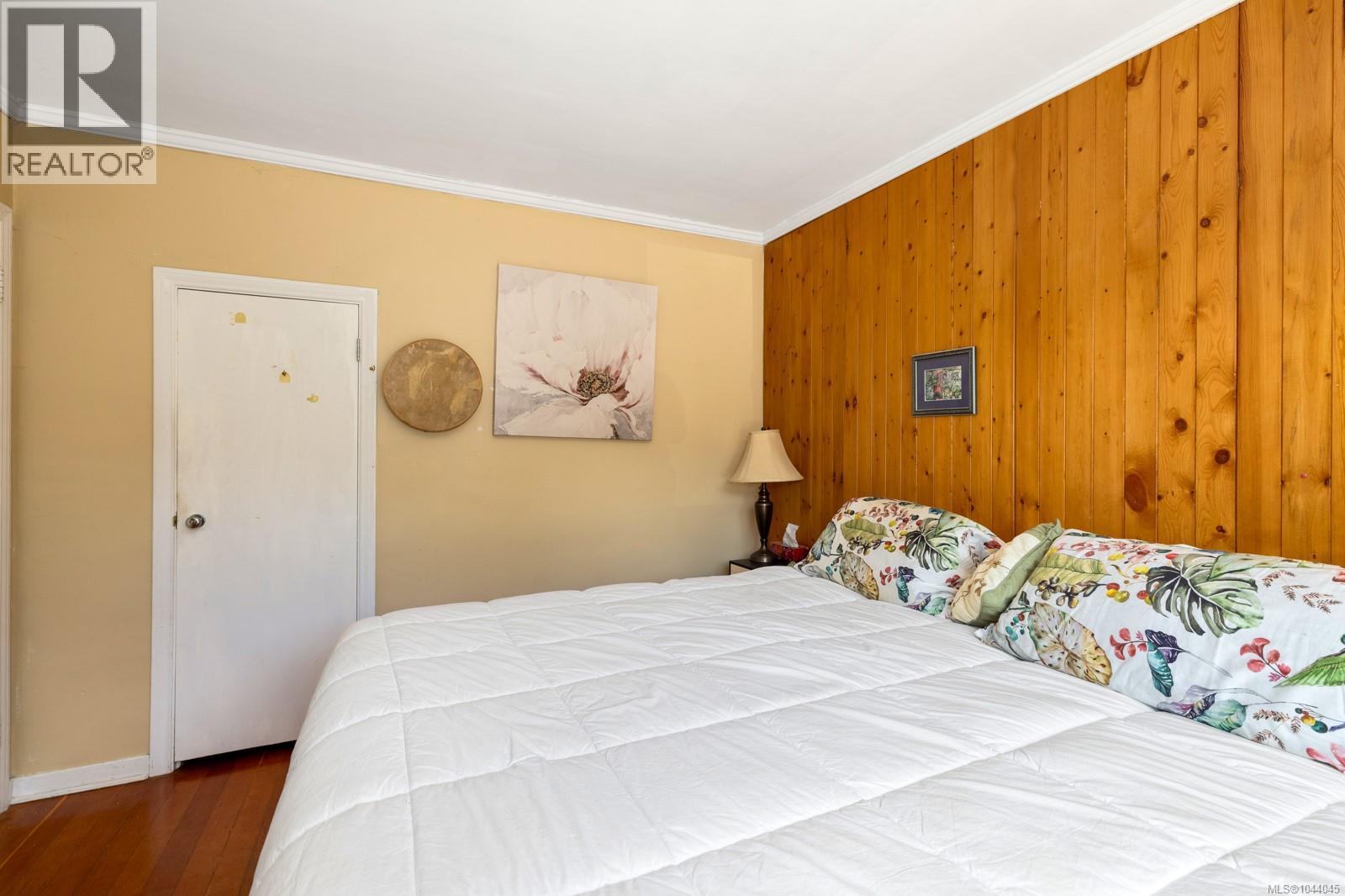 461 Howard Ave - 17