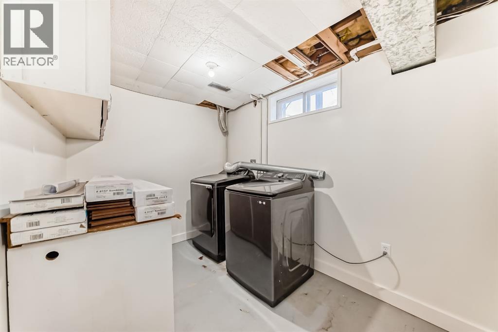 404 Acacia Drive SE - 24