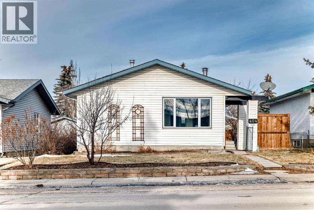 404 Acacia Drive SE - 1