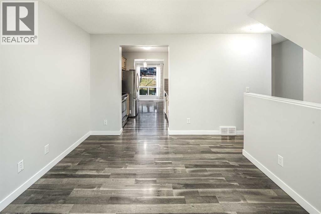 #16 6915 Ranchview Drive NW - 11
