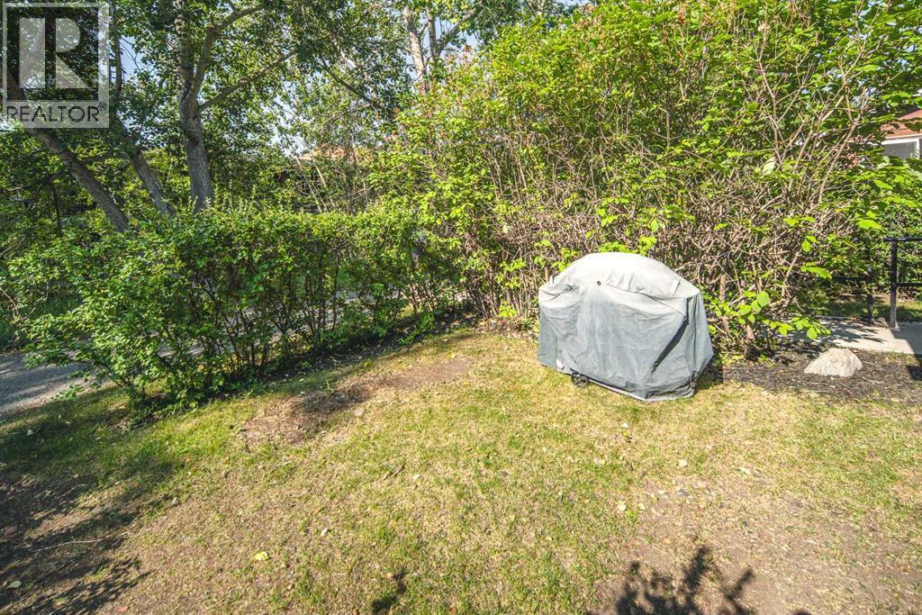 #16 6915 Ranchview Drive NW - 29