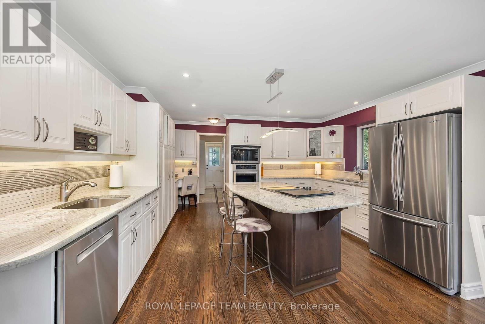 47 STAPLEDON CRESCENT - Image 18