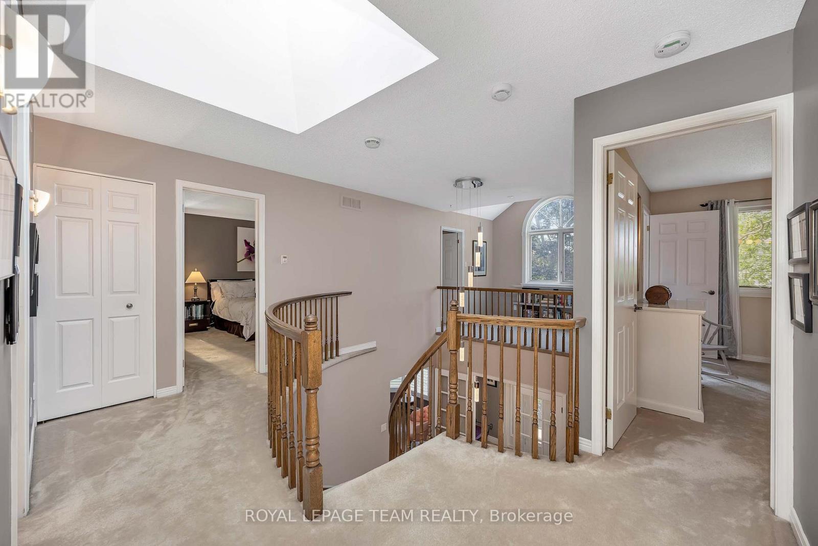 47 STAPLEDON CRESCENT - 27