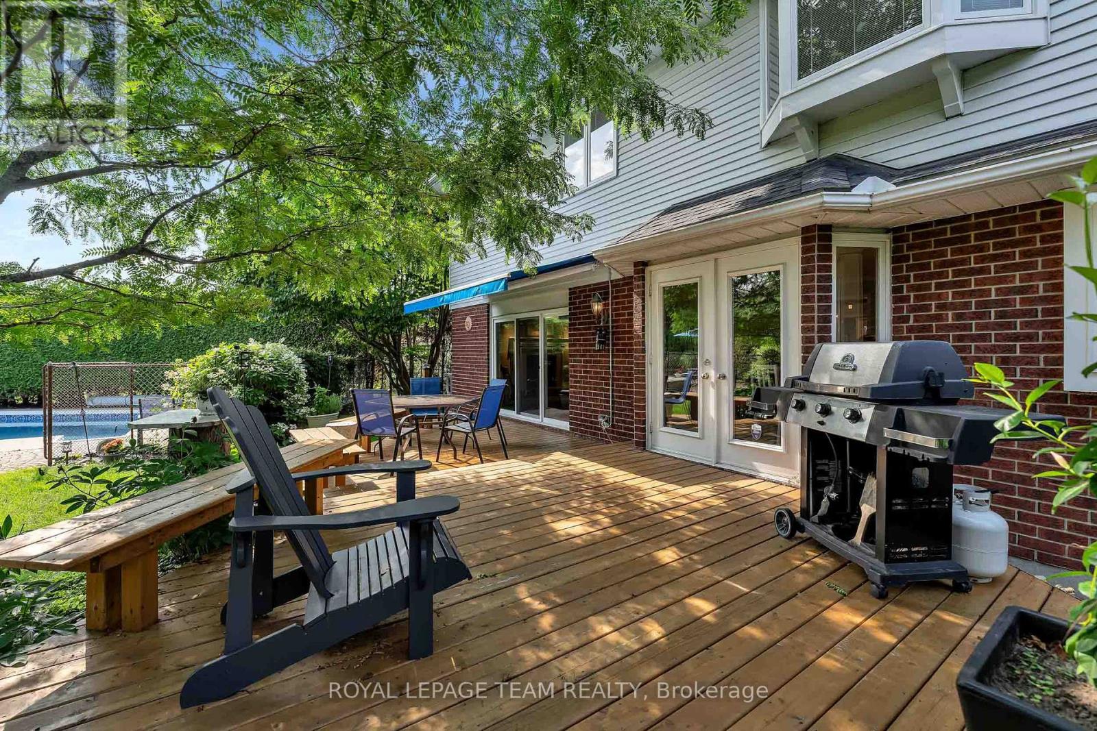 47 STAPLEDON CRESCENT - 43