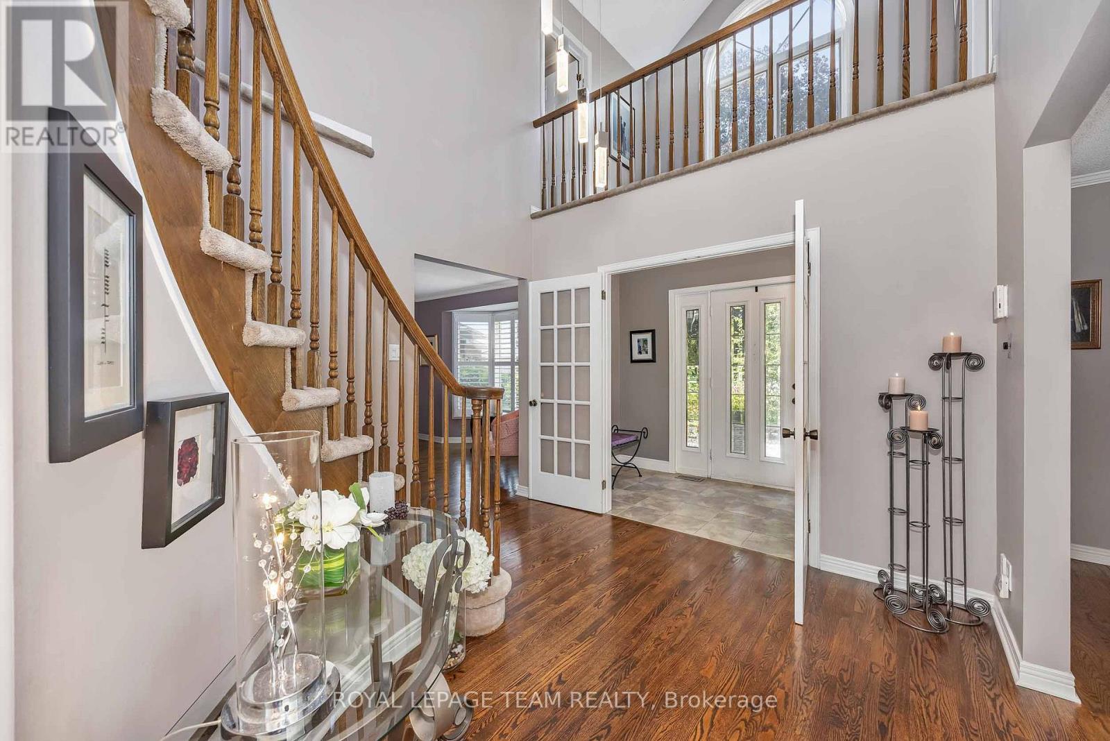 47 STAPLEDON CRESCENT - 6