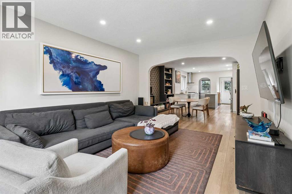1414A 8 Avenue SE, Inglewood, Calgary photo 5
