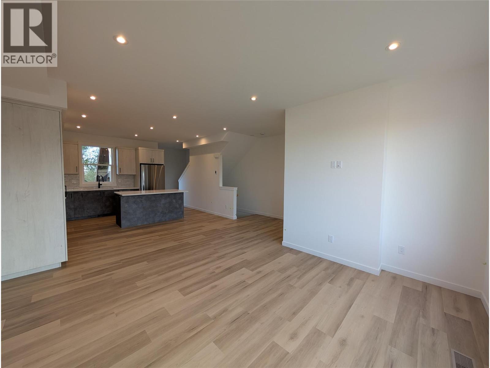 #5 3602 Pleasant Valley Road - 8