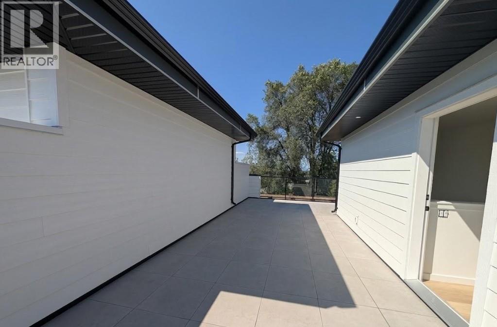 #4 3602 Pleasant Valley Road - 26