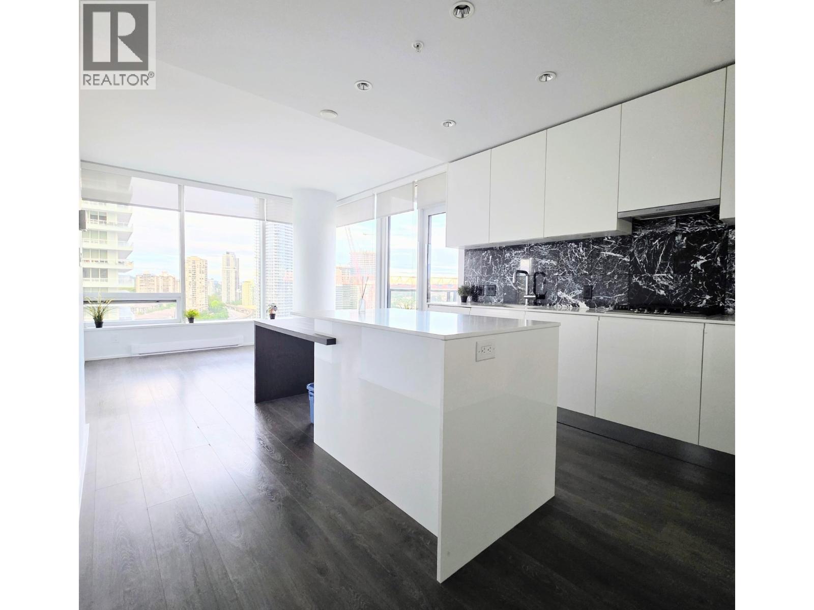 1102 1955 SE ALPHA WAY, Burnaby