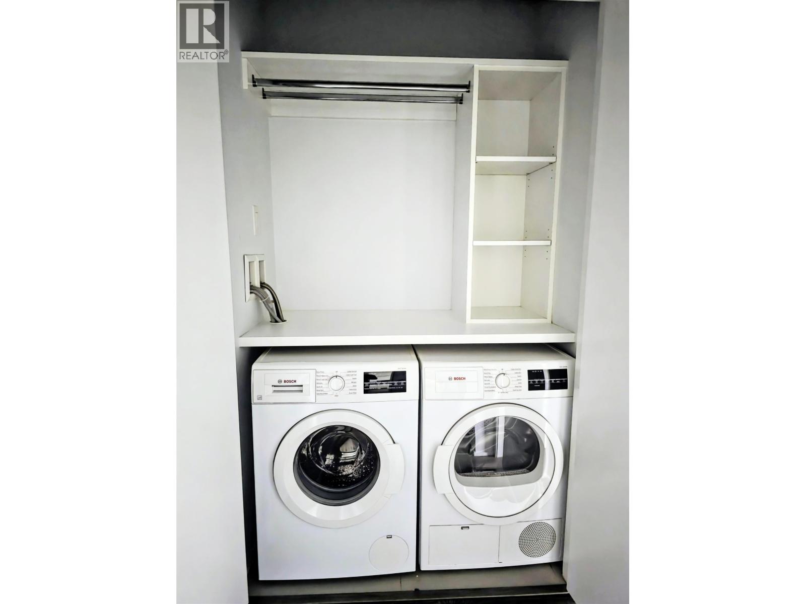 1102 1955 SE ALPHA WAY, Burnaby
