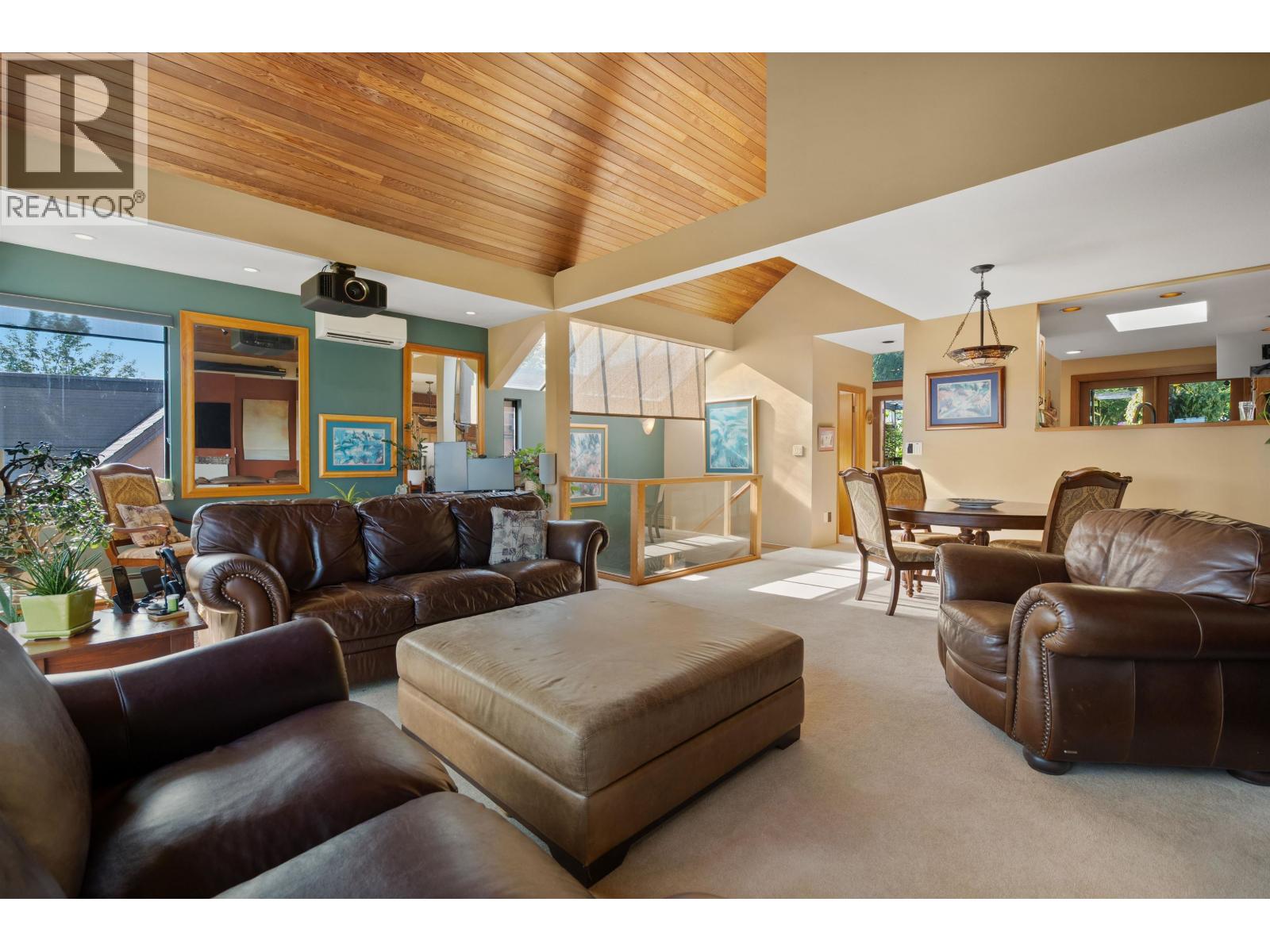 2379 MARINE DRIVE, West Vancouver