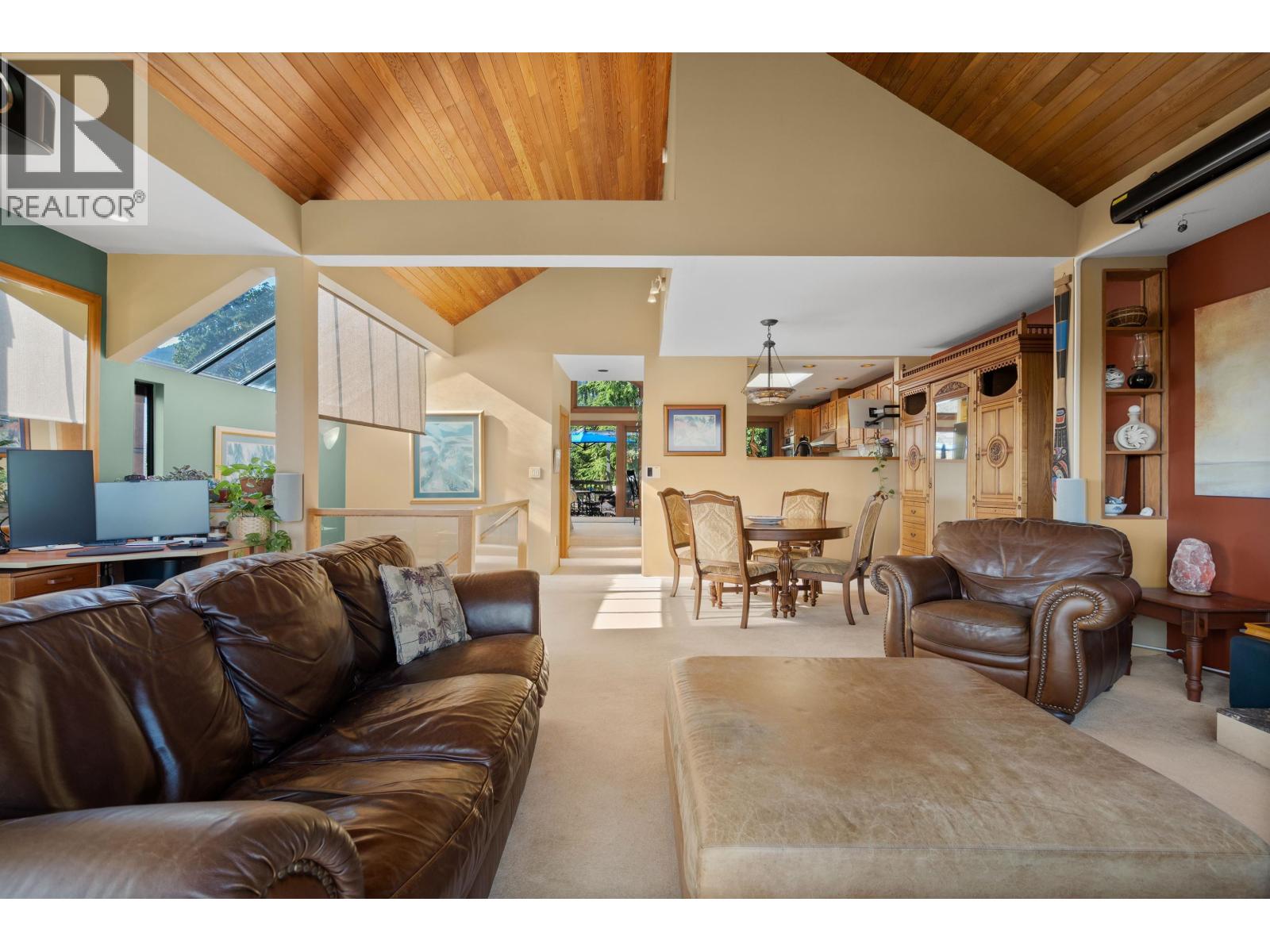 2379 MARINE DRIVE, West Vancouver
