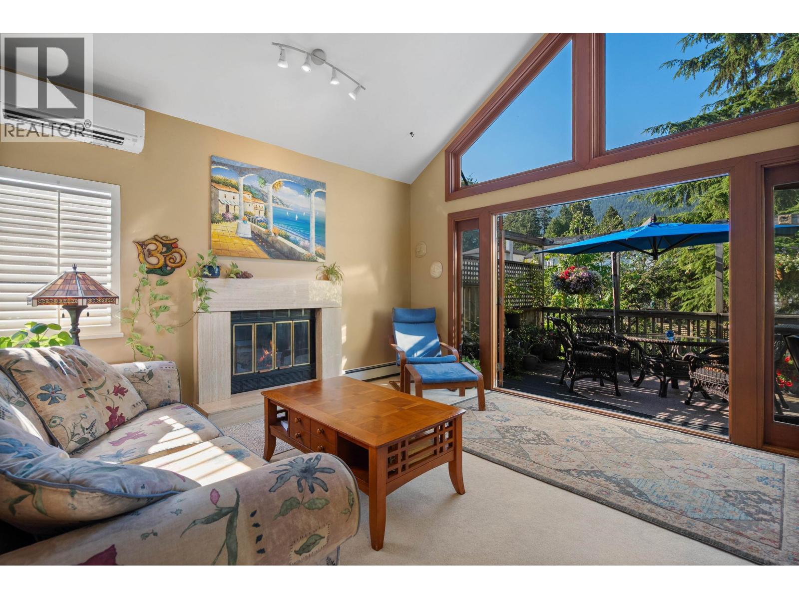 2379 MARINE DRIVE, West Vancouver