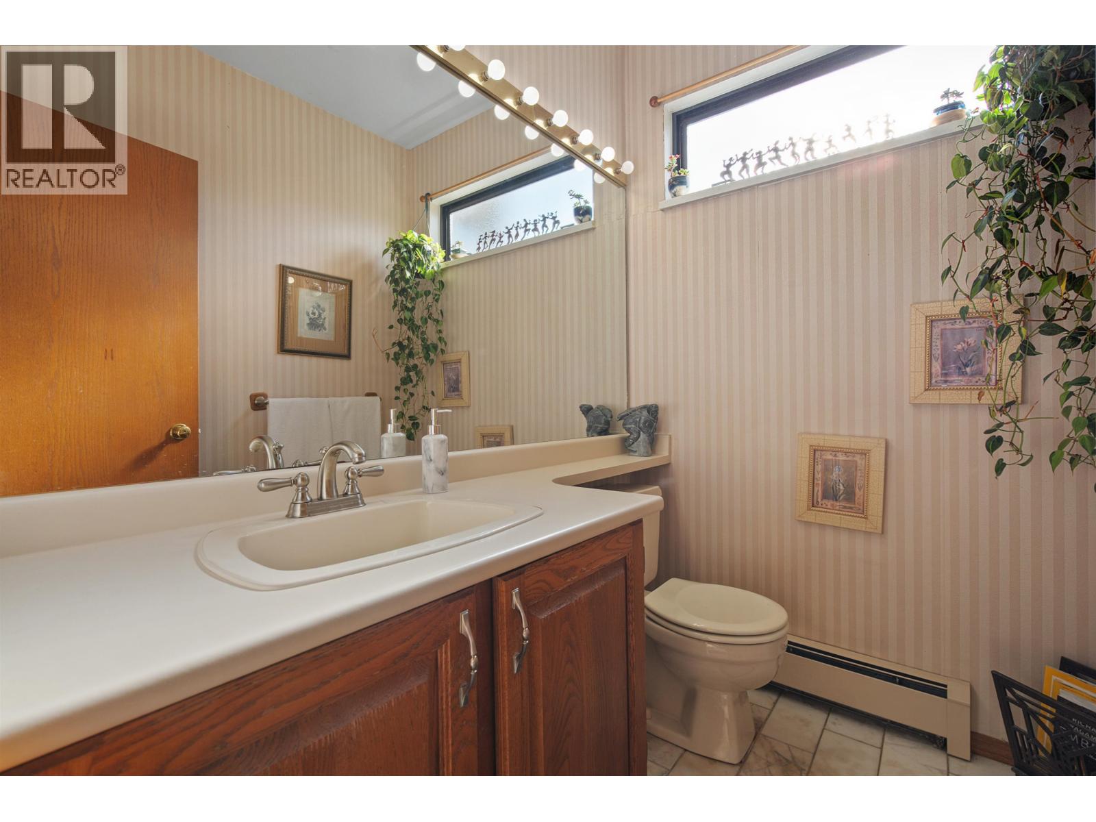 2379 MARINE DRIVE, West Vancouver