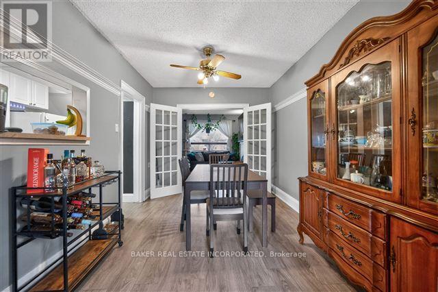 1867 DUFFERIN STREET - 13