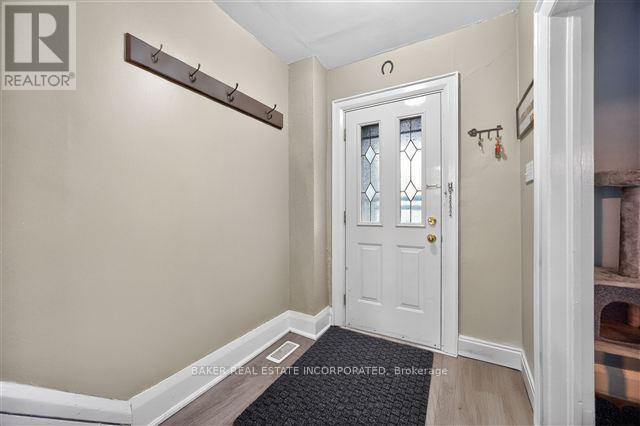 1867 DUFFERIN STREET - 7