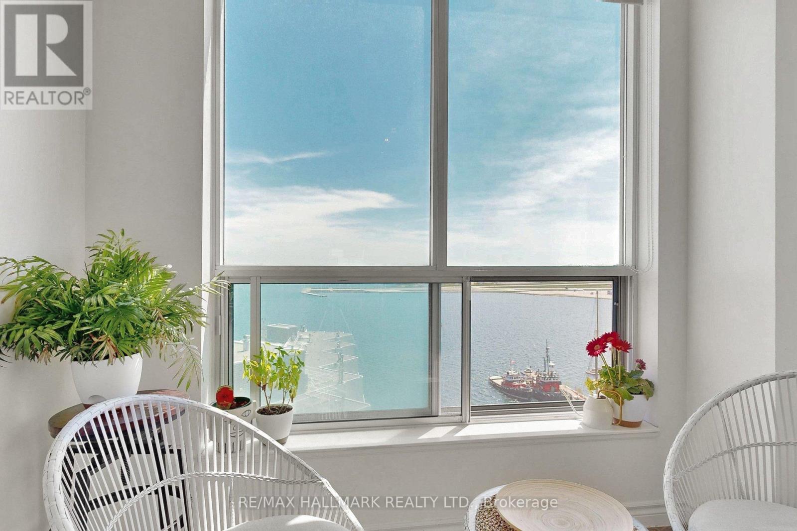 #1516 410 QUEENS QUAY W - 17