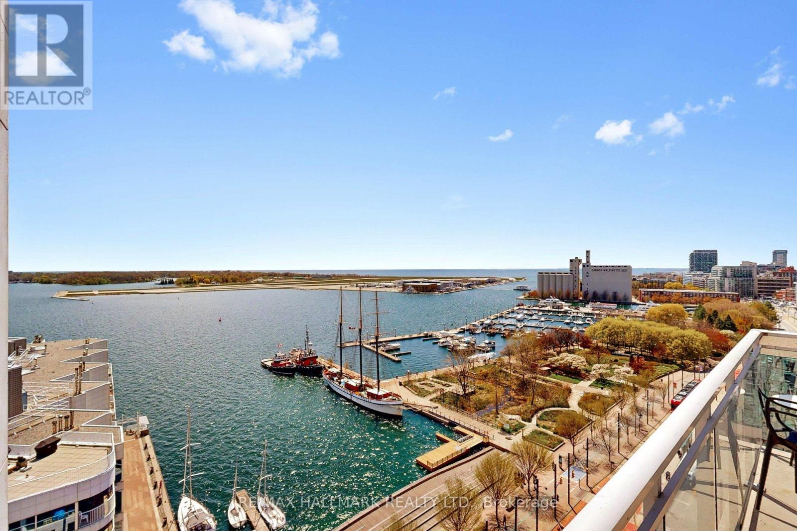 #1516 410 QUEENS QUAY W - 28