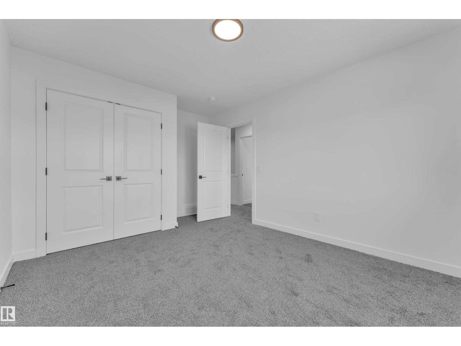 90 Silverstone Drive - 29