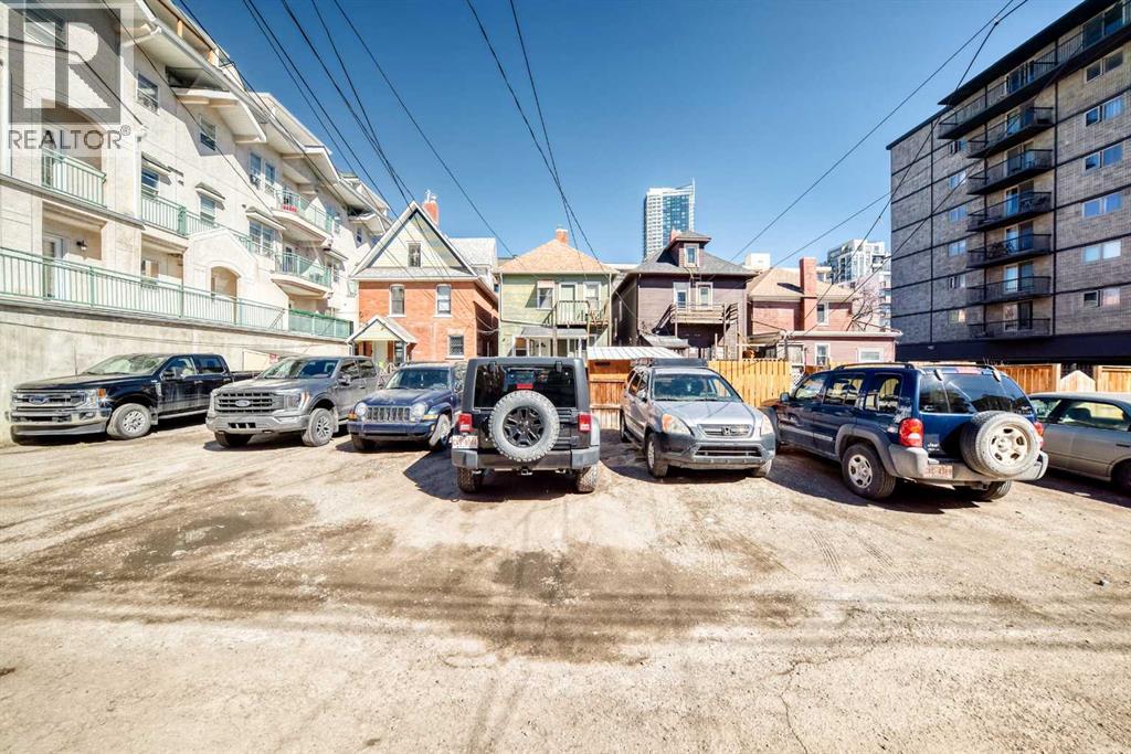 1227 13 Avenue SW - 29