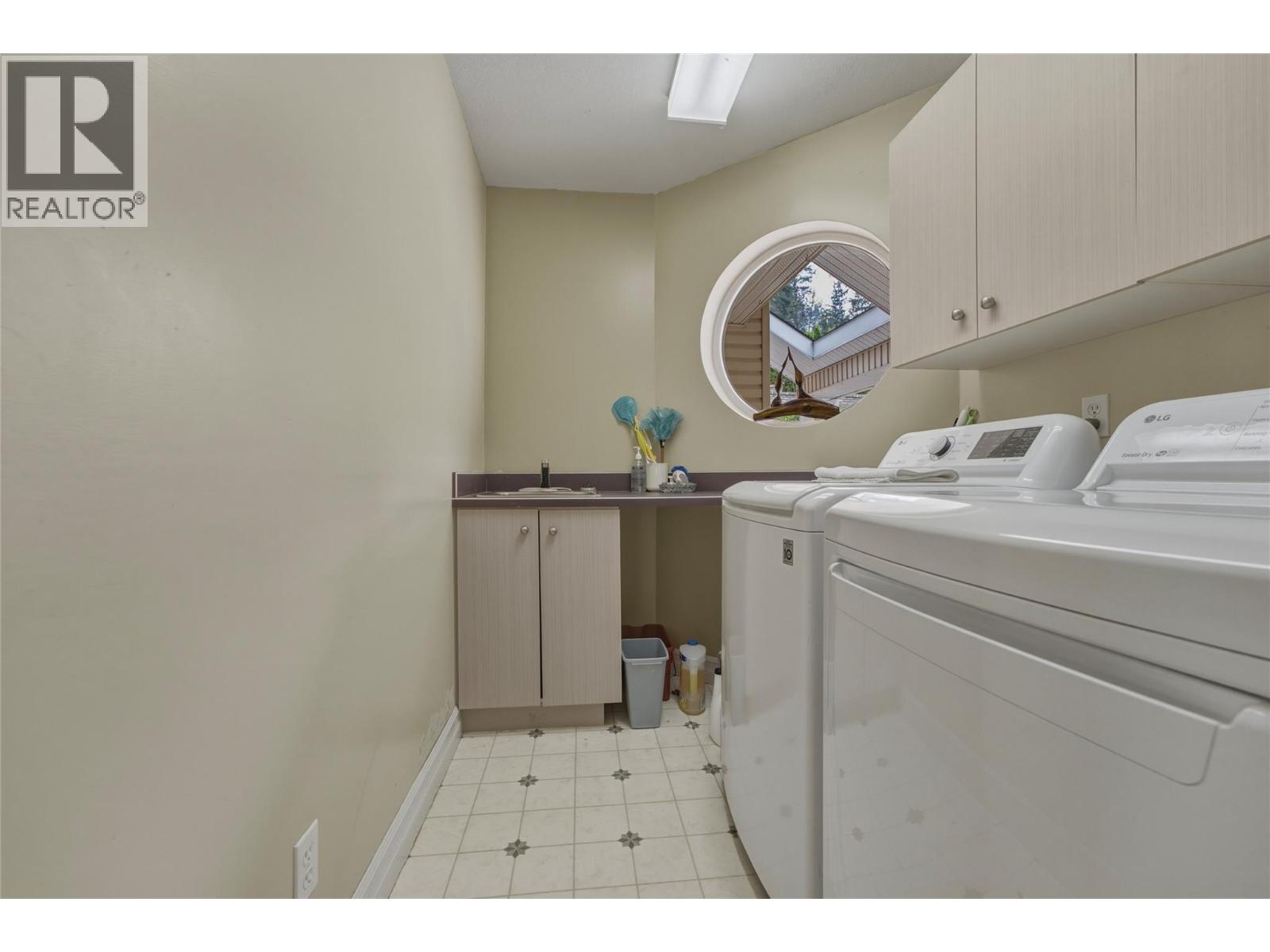 19 Preston Crescent - Image 19