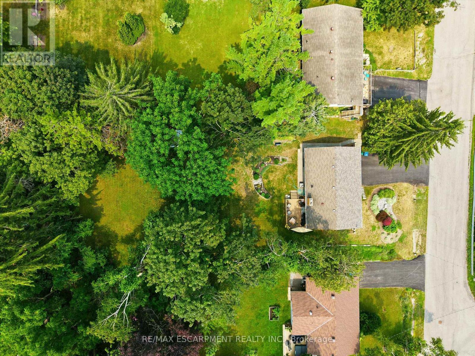 39 ORMA DRIVE - 37