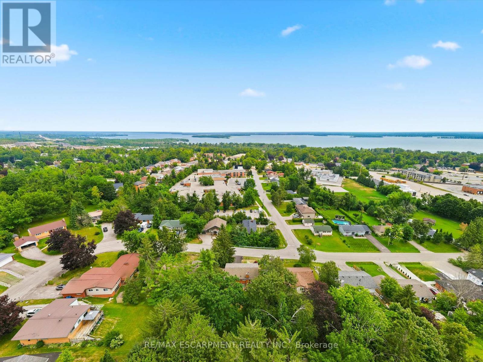 39 ORMA DRIVE - 38