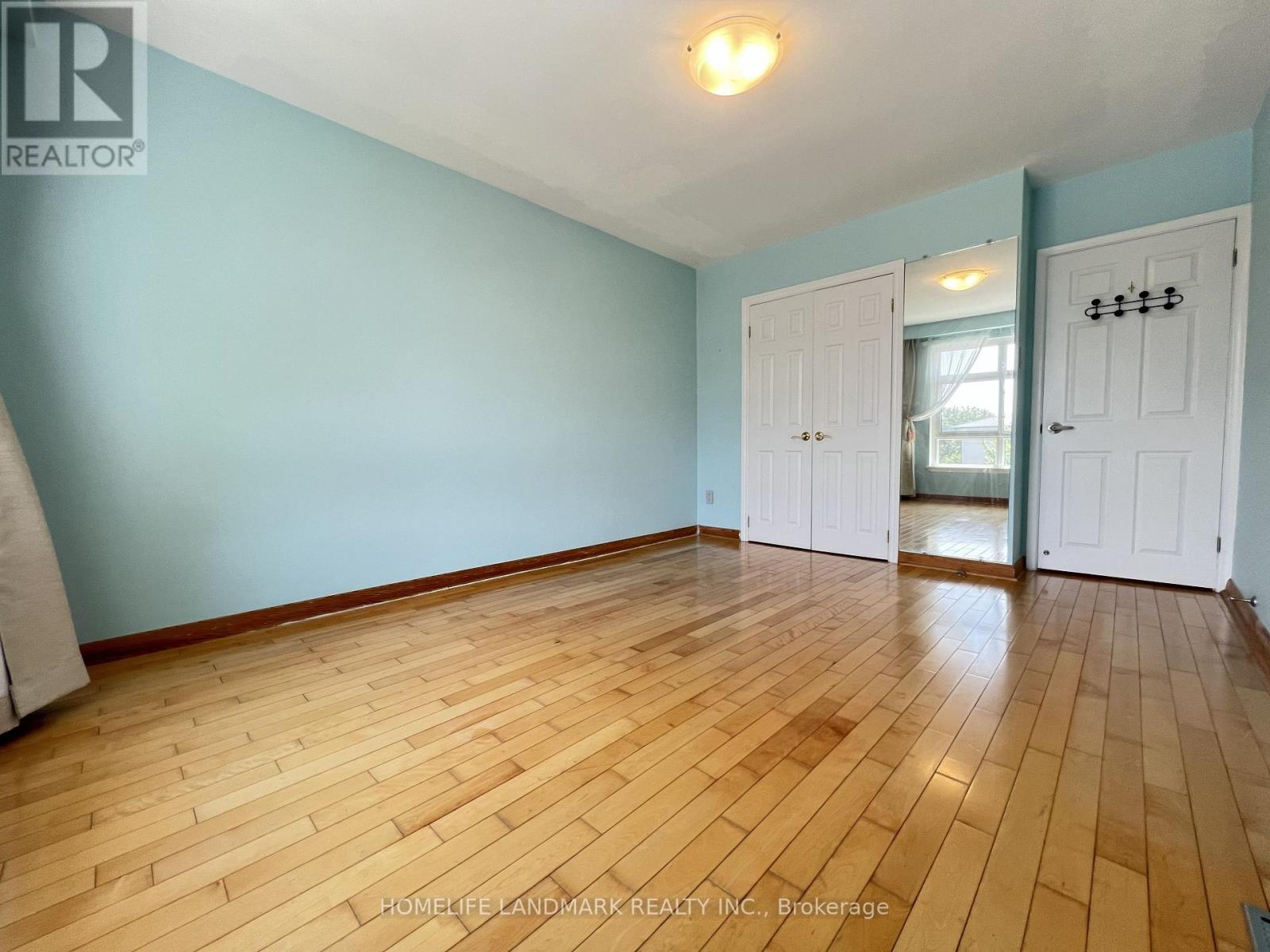 27 TILLPLAIN ROAD - 19