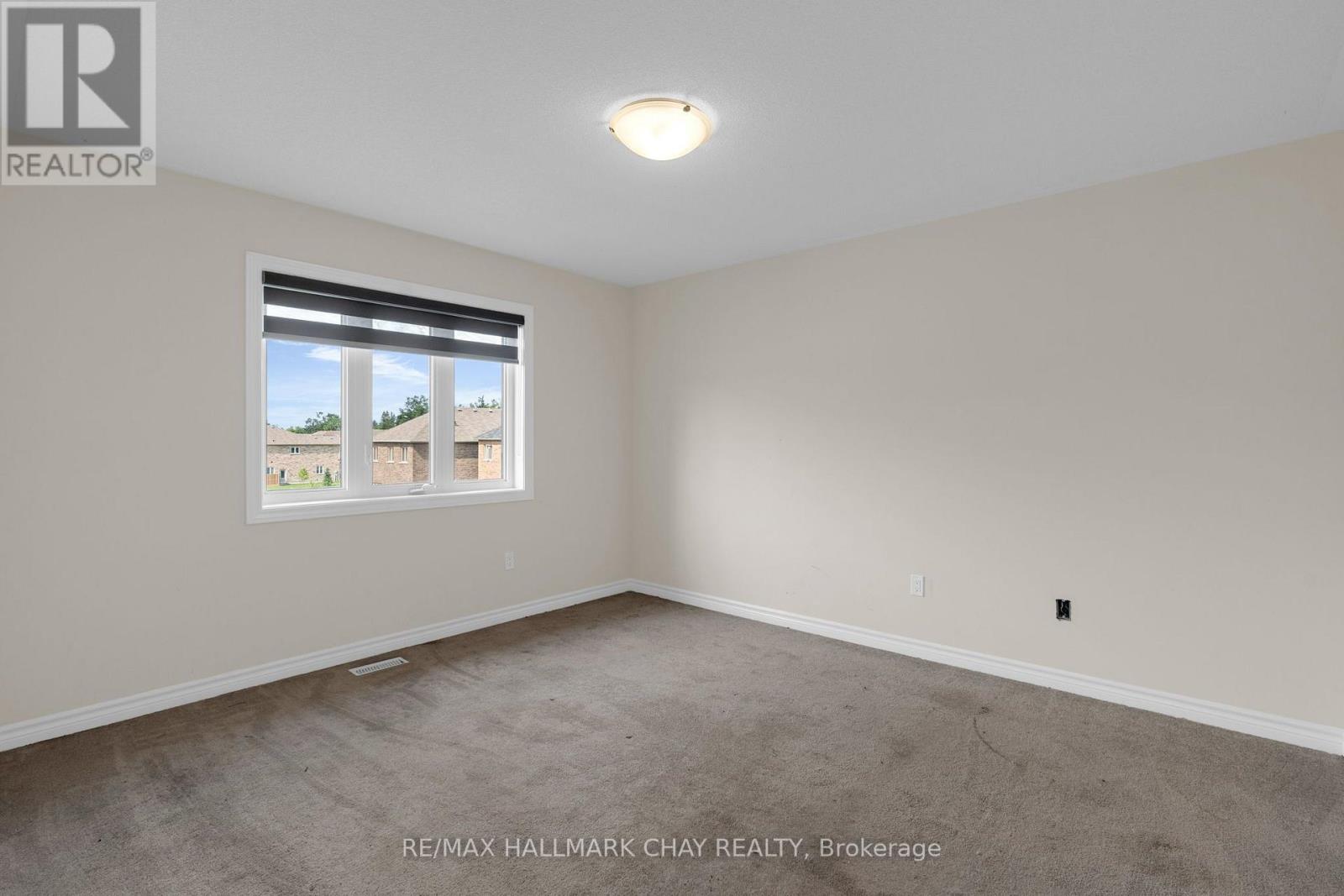 264 RUSSELL STREET - 16