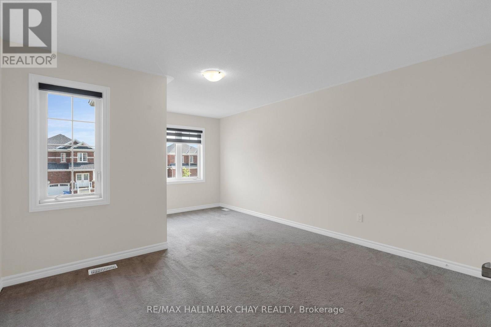 264 RUSSELL STREET - 24